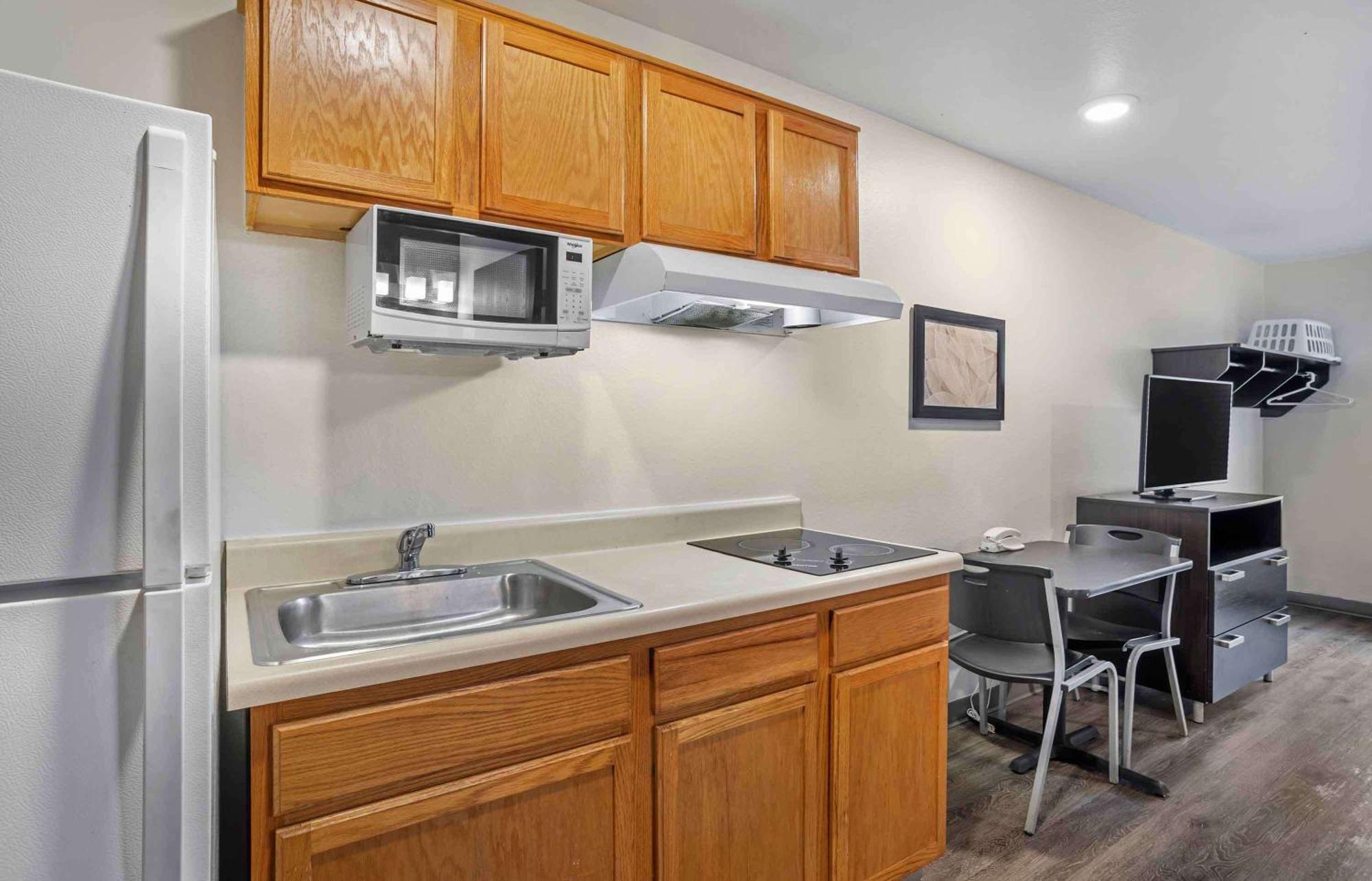 Extended Stay America Select Suites - Tallahassee - East 외부 사진